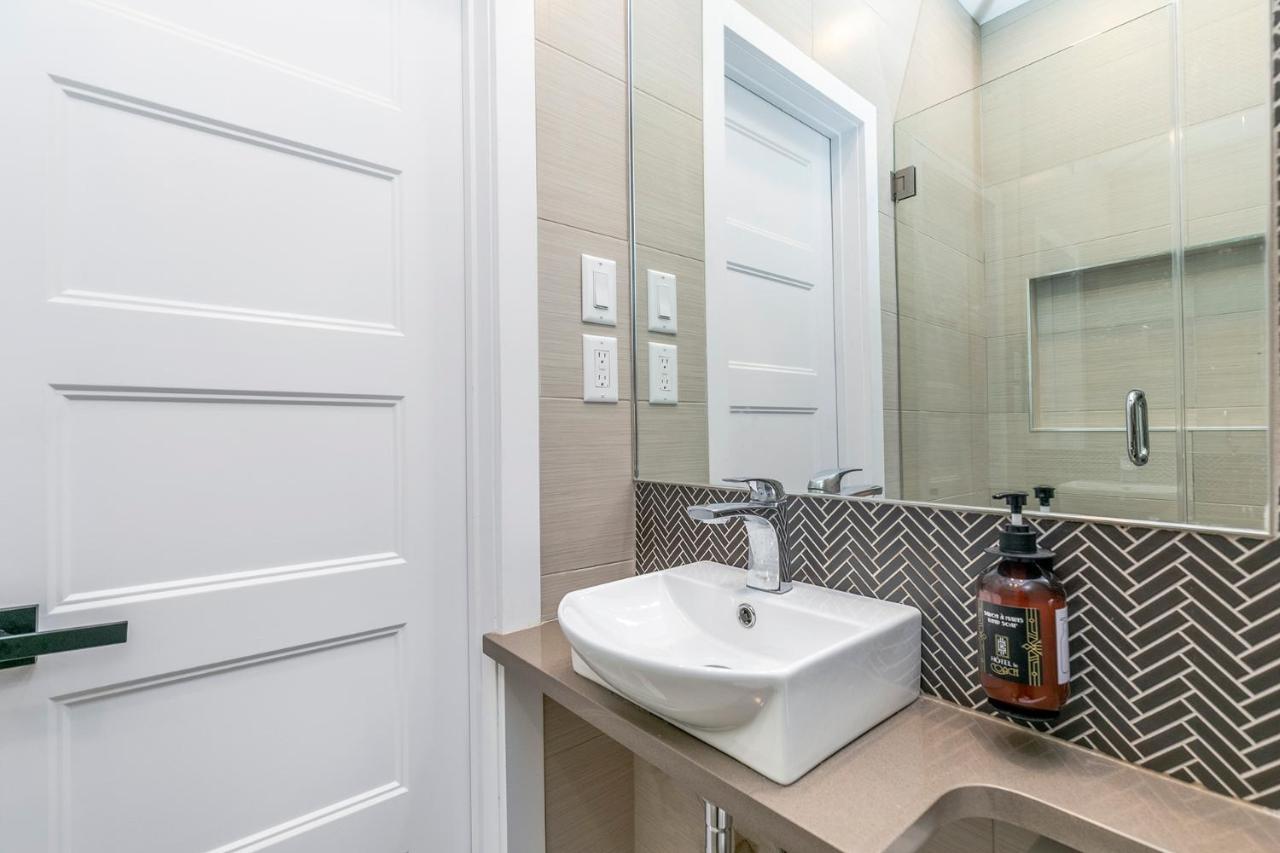 Central Hotel Montreal Zewnętrze zdjęcie